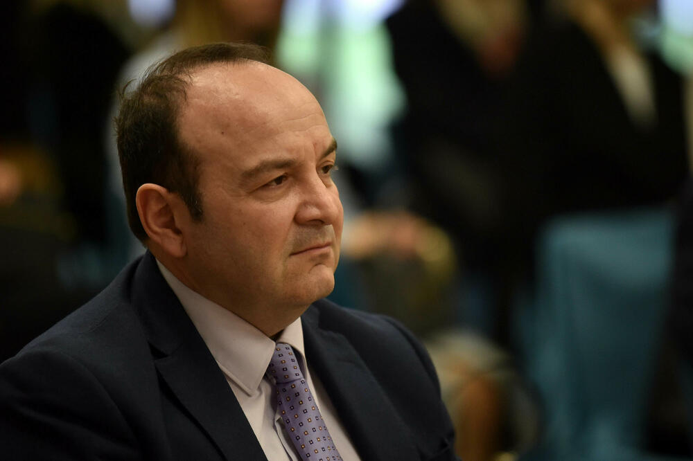 Rizik od rasta javnog duga zavisiće od fiskalne discipline: Fabris, Foto: BORIS PEJOVIC