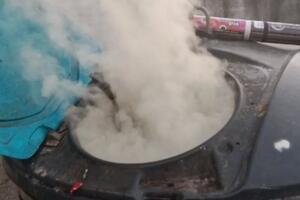 Podgorička "Čistoća": Na više lokacija u gradu zapaljeni djelovi...