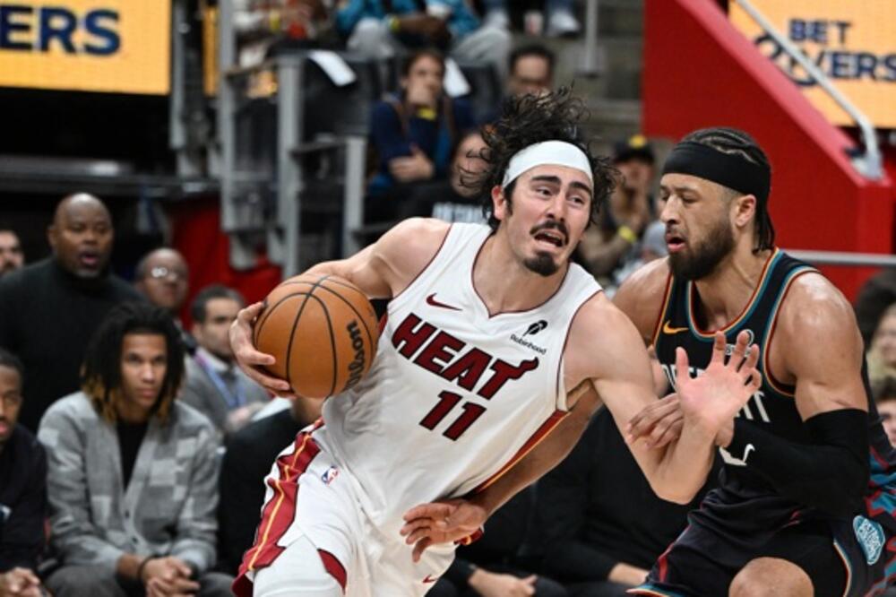 Detalj sa meča Majamija i Detroita: Haime Hakez i Kejd Kaningem, Foto: Reuters