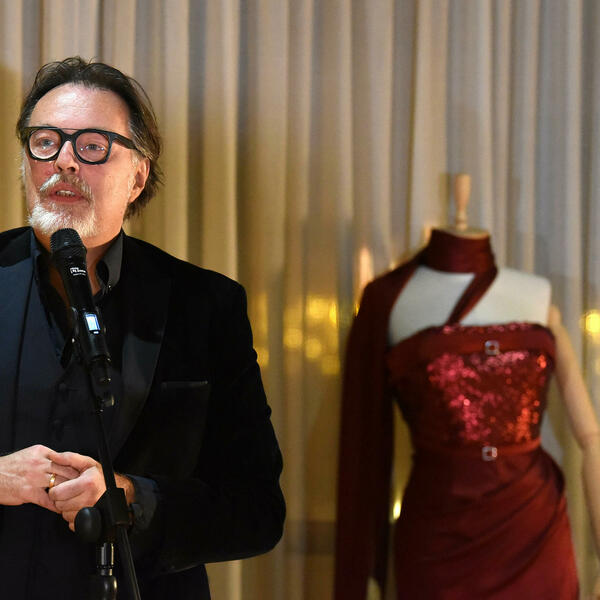 Почему мода устала от логотипов