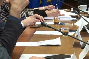 Ni skoro šest godina od promjene vlasti Crna Gora nije dobila...