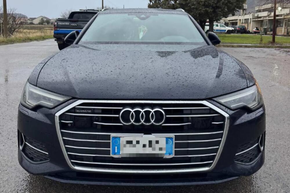 Oduzeo vozilo, Foto: Uprava policije