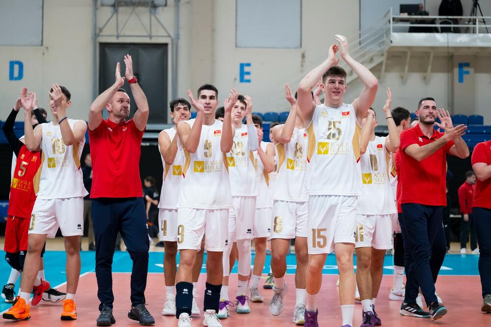 Muška U18 odbojkaška reprezentacija