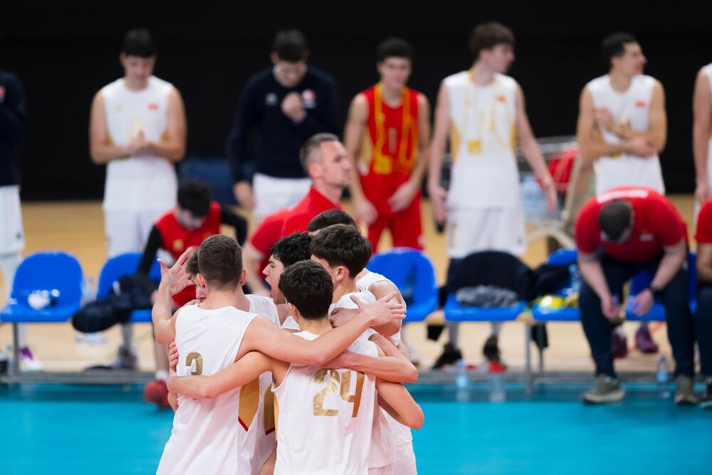 Muška U18 odbojkaška reprezentacija