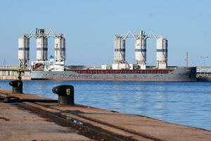 Barsko srce kuca i nakon 120 godina: Izazovi za luku koja je...