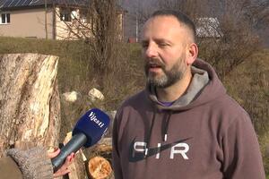 Upoznajte Sašu Dulovića, Kolašinca koji samo uz pomoć motorne šege...