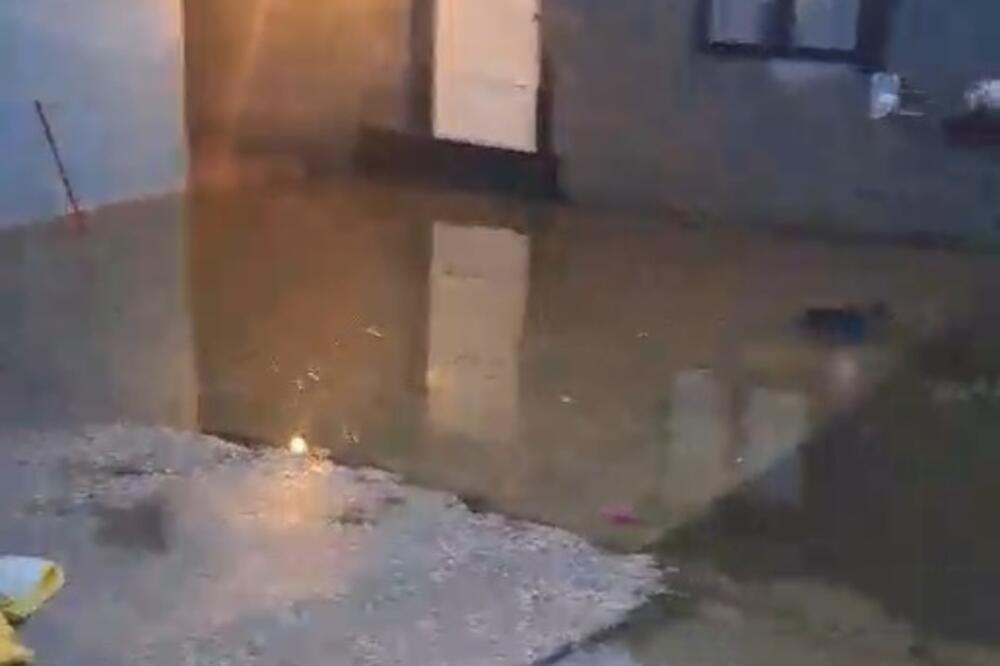 Poplava u domu porodice Krasnići, Foto: CAREP