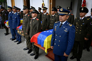 Ministar policije: Najmanje stotinu poginulih u užasnom napadu na...