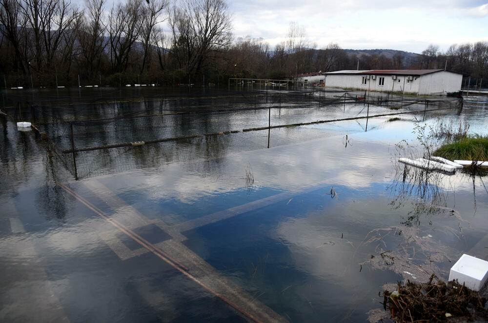 <p>Vodostaj Morače danas u padu</p>