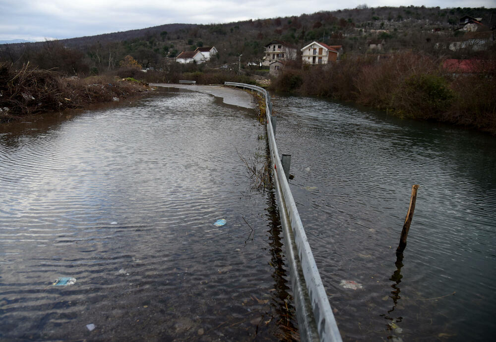 <p>Vodostaj Morače danas u padu</p>