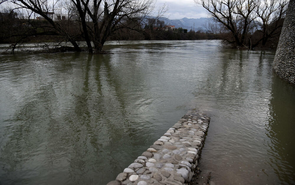 <p>Vodostaj Morače danas u padu</p>