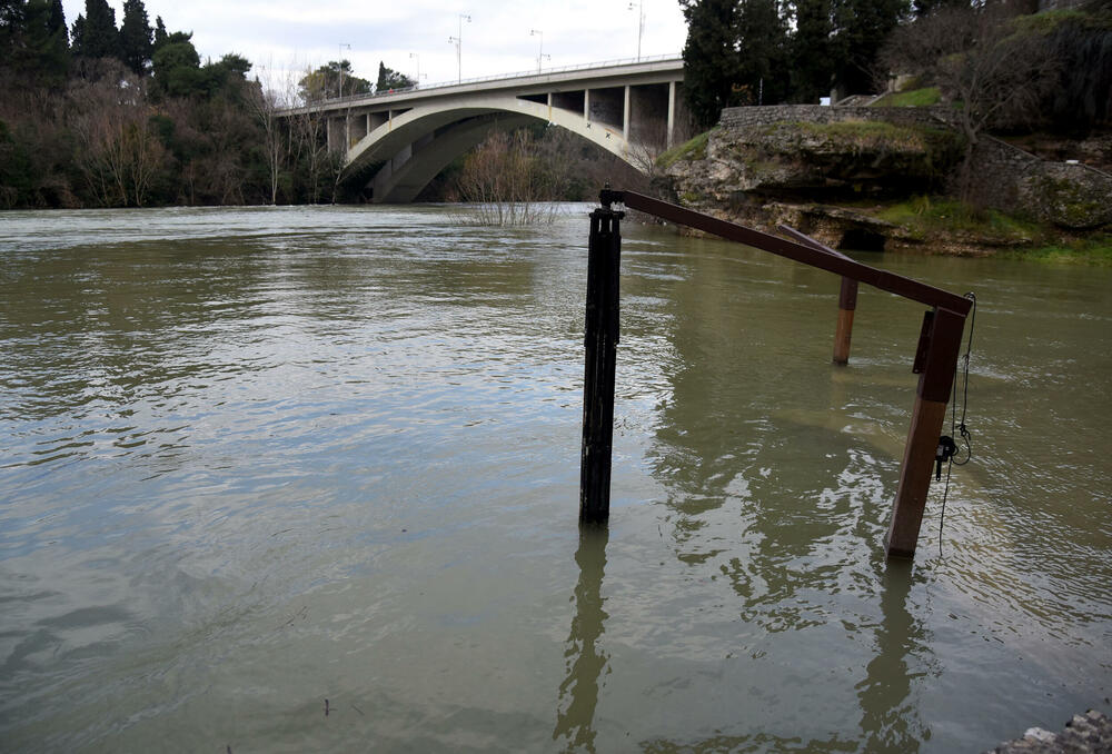 <p>Vodostaj Morače danas u padu</p>