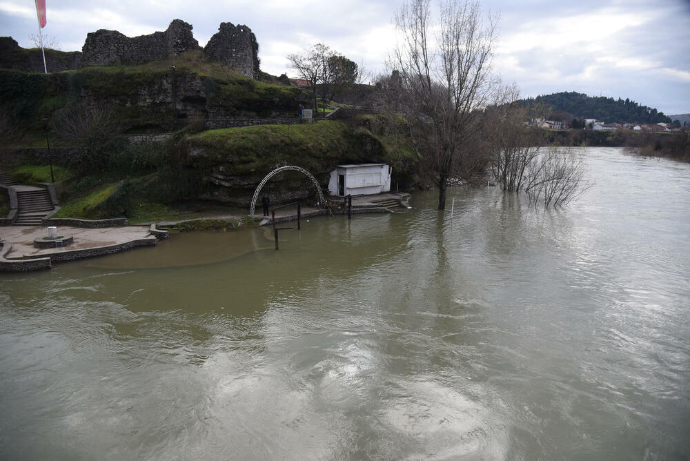 <p>Vodostaj Morače danas u padu</p>