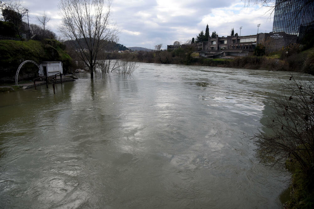 <p>Vodostaj Morače danas u padu</p>
