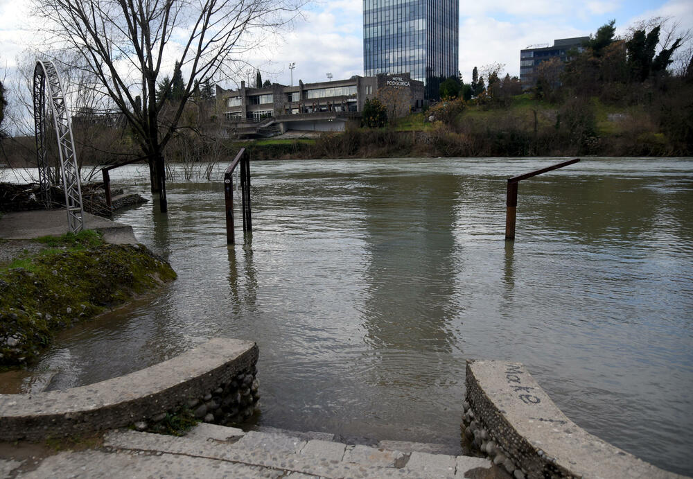<p>Vodostaj Morače danas u padu</p>