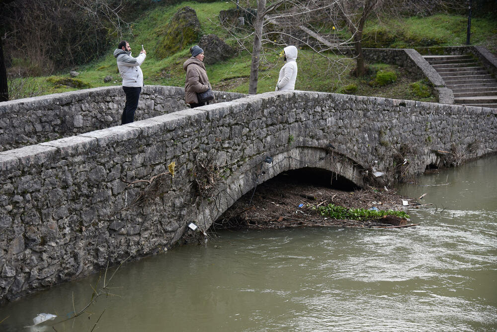 <p>Vodostaj Morače danas u padu</p>