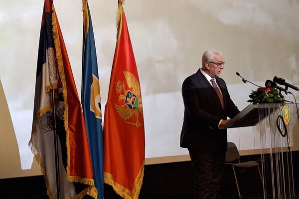 Mandić: Tarihsel hafıza bir yük değil, bir güç olmalıdır.