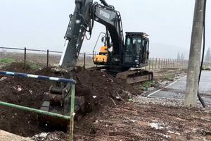 Neće rušiti ni stadion ni reflektor, izmjestiće kanal Mareze