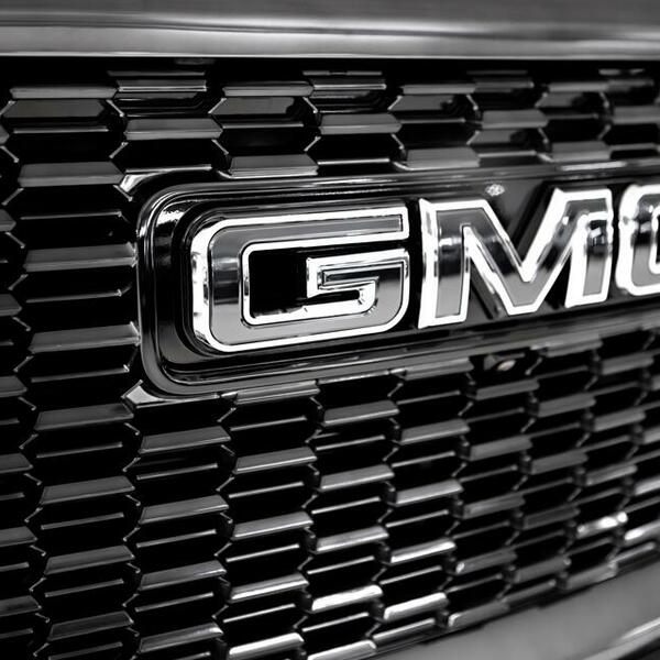 General Motors списує 6 мільярдів доларів у бізнесі...