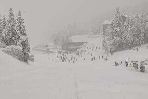 Na Ski-centru Kolašin 1600 u nedjelju prvi skijaški dan ove sezone