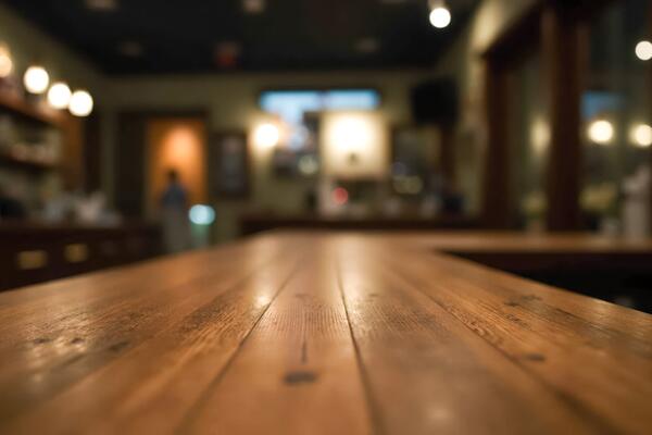 Ko je rekao &bdquo;živeli&rdquo;?