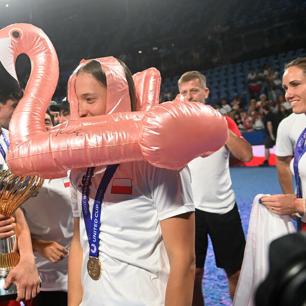 Treća sreća za Igu, pehar joj donijeli Kava i Zjelinski