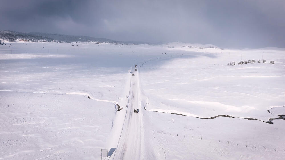 <p>Saobraćaj se odvija otežano</p>