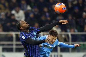 Četiri gola u derbiju: Mektominej spriječio Inter da uveća razliku