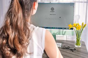 "Halucinacija" vještačke inteligencije: Ajnštajn nikada nije rekao...