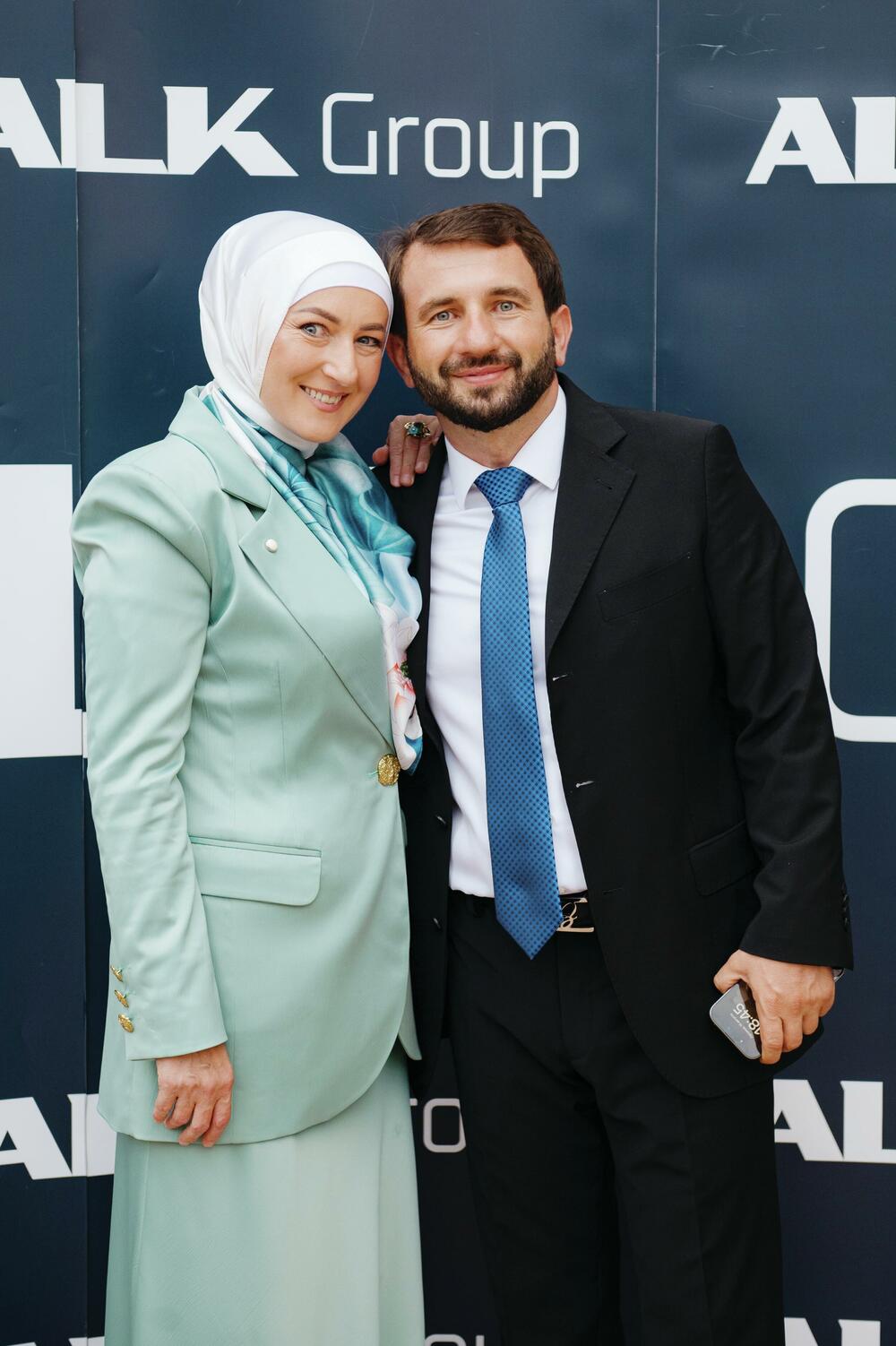 Birsena sa bratom Adnanom