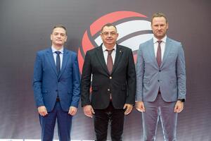 Kažić i Bošković prisustvovali velikom jubileju Odbojkaškog saveza...