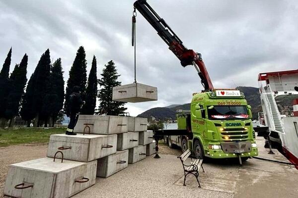 Новые подводные сооружения для порта Будва