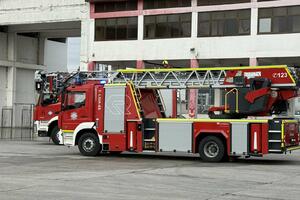 Nakon autoljestve, stižu nova vozila i uniforme za podgoričke...