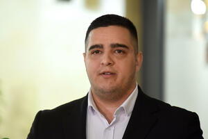 Radević napustio Slobodnu Crnu Goru, zadržao mandat u Skupštini...