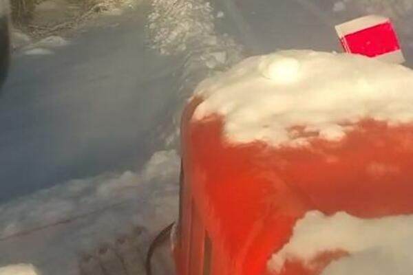 Bijelo Polje: Mještani sela Sokolac se žale da se put ne čisti, iz...