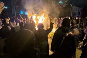 Tramp: Pomoć na putu; Teheran: SAD i Izrael podstiču nemire