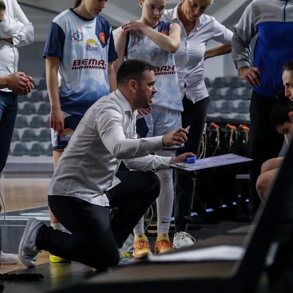 Будущее дерби приветствует Монтану, Стоянович: Мы готовы и...