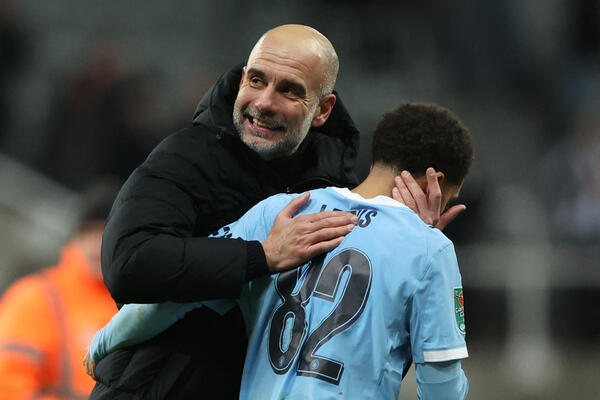 Гвардиола: Четвертый не может принять решение, Уэбб позвонит мне.