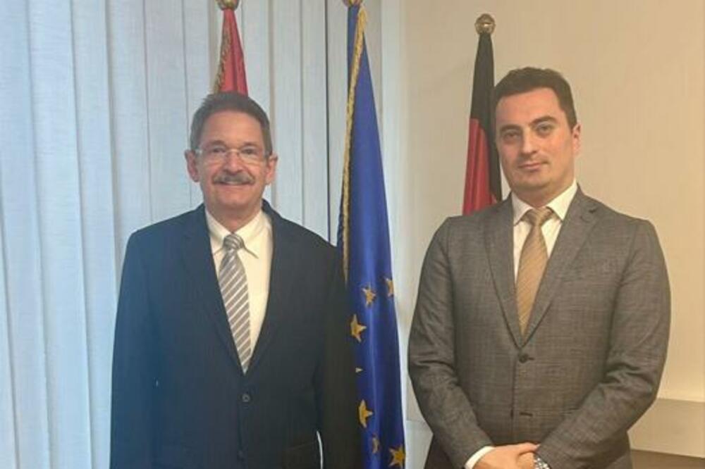 Felten i Šćekić, Foto: ACV