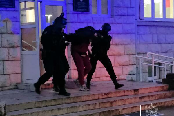 Organize suç örgütüne üye olduğu iddia edilen Ilija Racanović, Nikšić'te tutuklandı