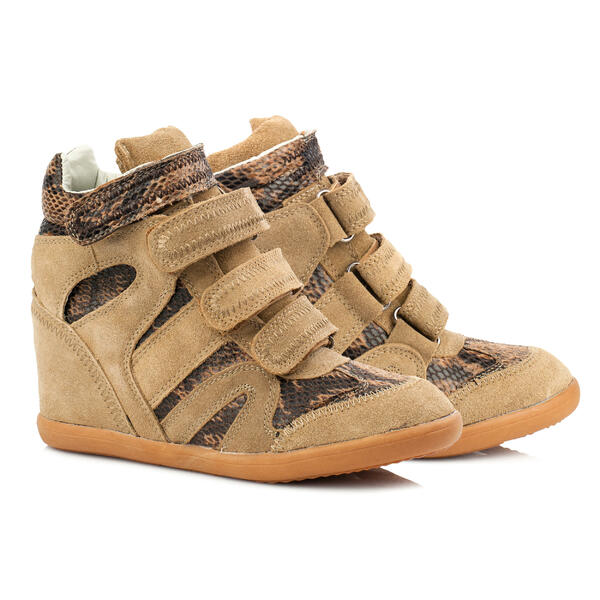 Keilsneaker sind zurück: Der umstrittenste Trend ist wieder „in“.