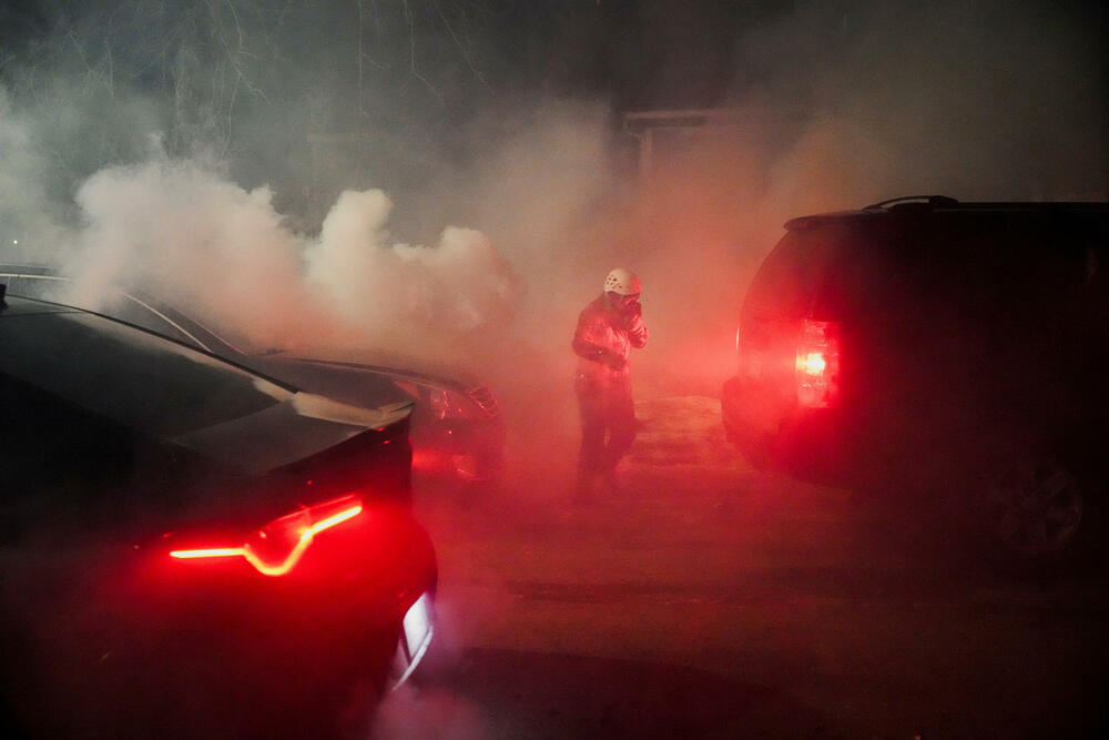 <p>Svjedoci su rekli da su se nakon potjere vozilom, u kojoj su učestvovali federalni agenti, čuli rafali</p>