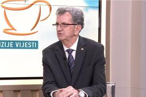 Camaj: Prosvjetari moraju da sačuvaju i promovišu ono što je...