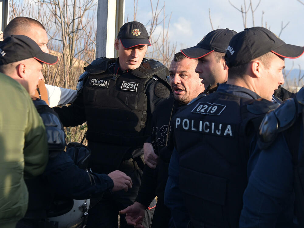 <p>Policija je bila na licu mjesta</p>