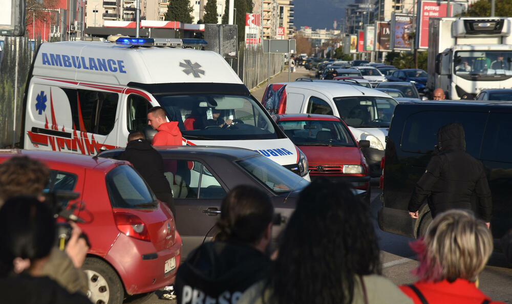 <p>Mještani poručili da će protesti biti širom države</p>