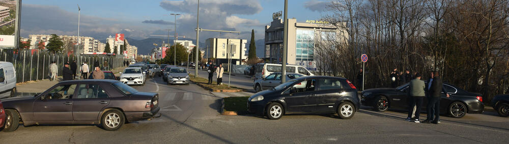 <p>Mještani poručili da će protesti biti širom države</p>