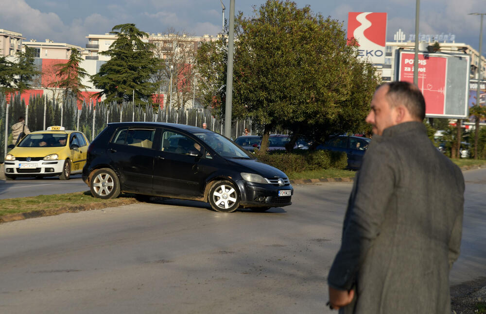 <p>Mještani poručili da će protesti biti širom države</p>