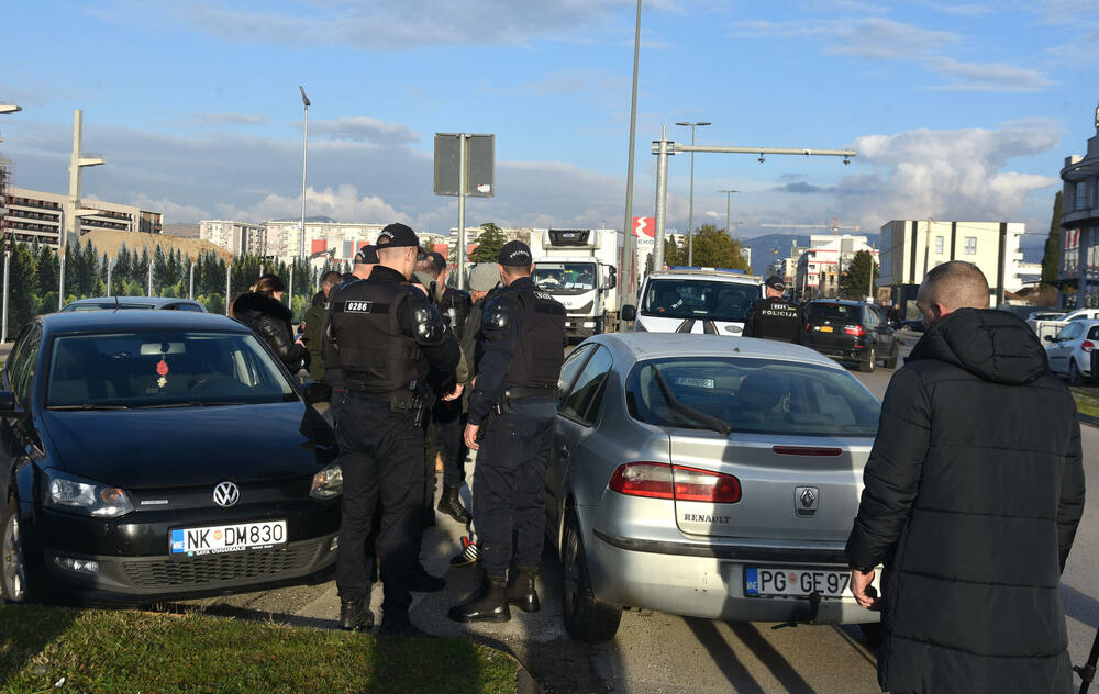<p>Mještani poručili da će protesti biti širom države</p>