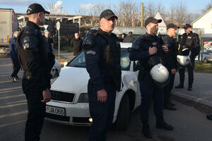 Privedeno više osoba nakon indicenta tokom blokade, zbog...