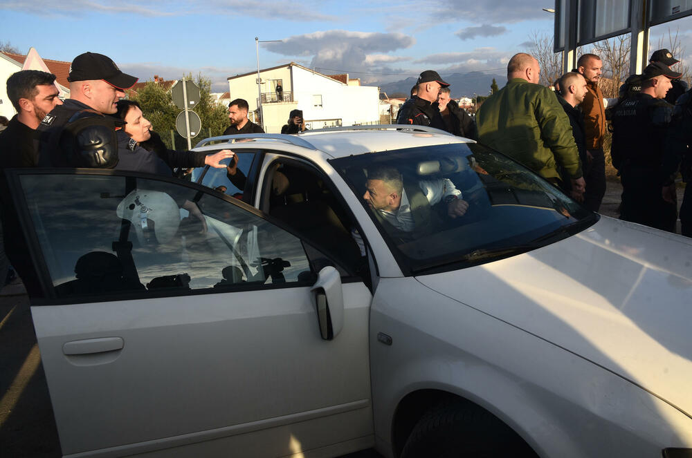 <p>Policija je bila na licu mjesta</p>